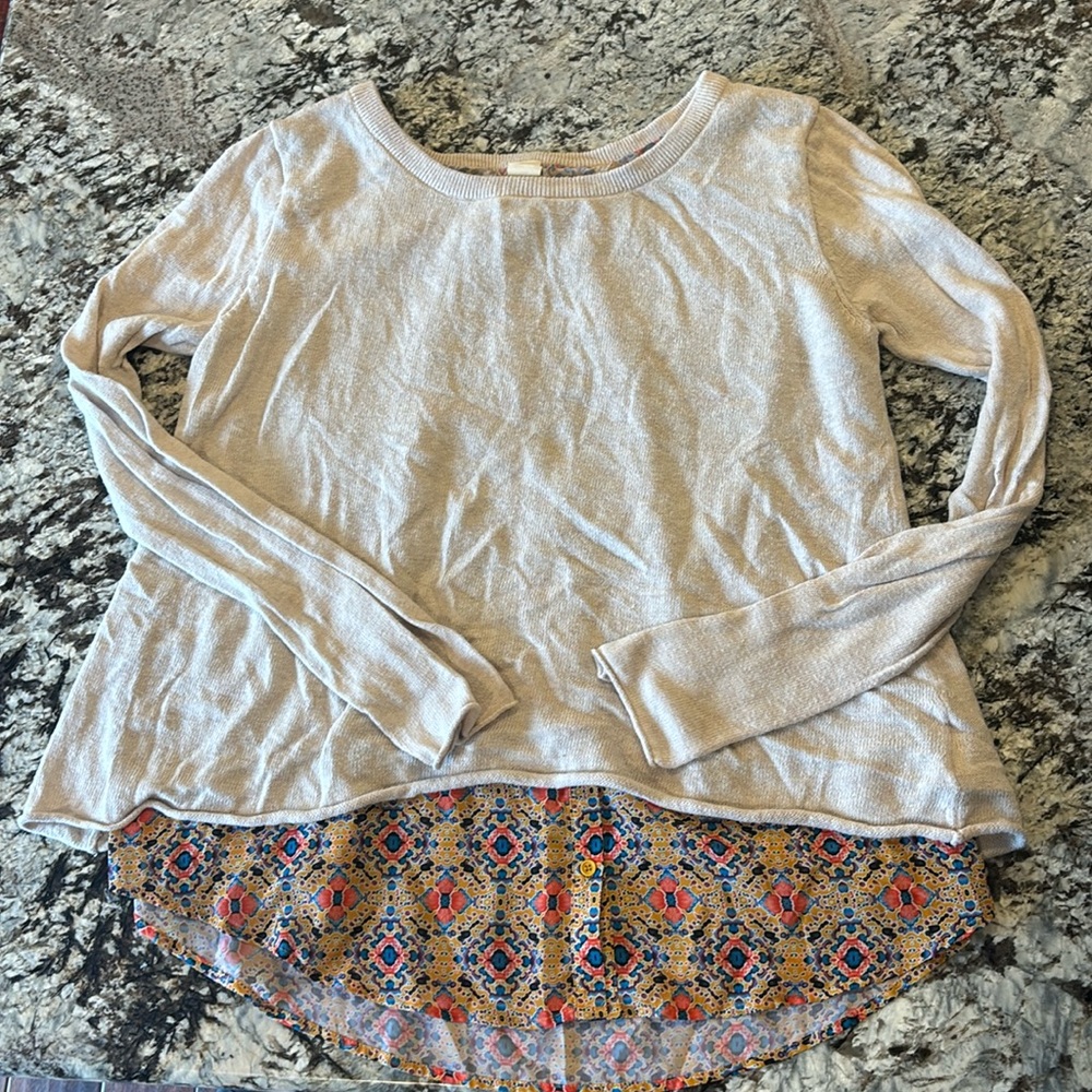 Anthropology flowy long sleeve top, size medium